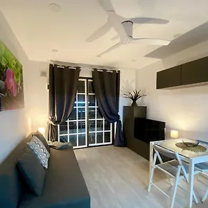 El Diamantino De Cristianos, Heated Pool, Fast Internet Apartamento Los Cristianos (Tenerife)
